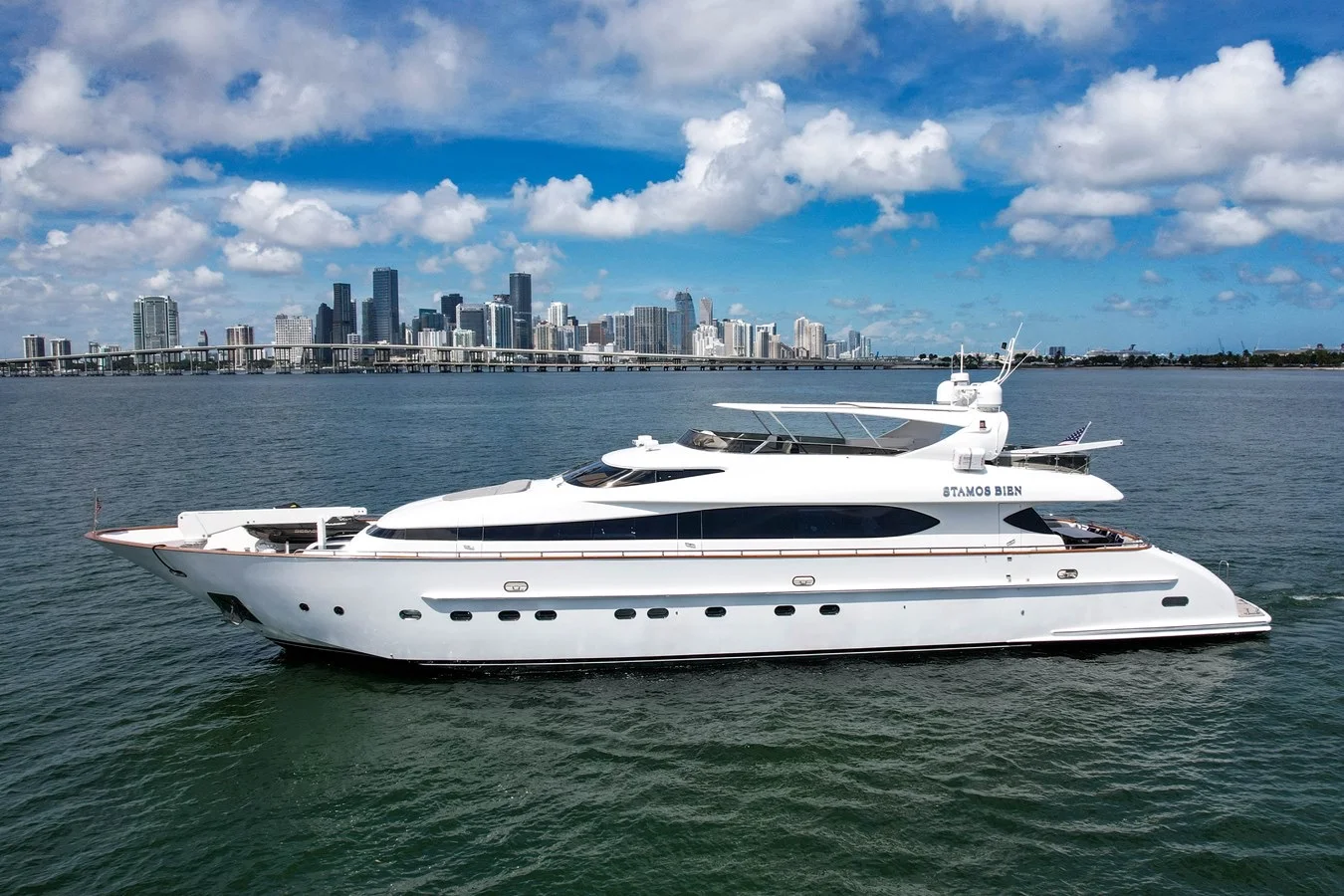 110ft Maiora Stamos Bien ultra-luxury mega yacht gallery